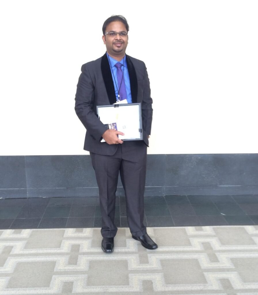 Meet Dr Samarth Agarwal